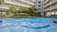 Oceanfront Condo Heated Pool Walk to Beach Views - B&B Galveston