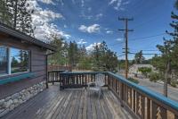 Village Hideaway walking to the village - B&B Big Bear Lake