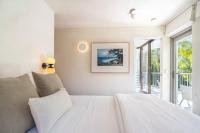 Little Cove Luxe Naousa 10 - B&B Noosa