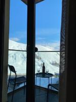 Your Cozy Apartment in New Gudauri, Loft 2 #432 - Chambres d'hôtes Goudaouri