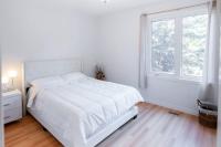 Cozy cottage on a private beach -Georgian Bay - Bed and Breakfast