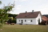 "Die Gemütliche" FeWo mit Kachelofen - B&B