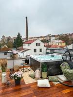 Deluxe Suite mit Whirlpool-Badewanne