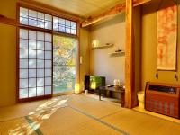 Japanese-Style Room