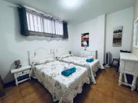 Happy Holiday Home - Bed and Breakfast Adeje