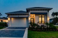 Naples Luxury Orange Blossom Oasis 4-3 Tiki Bar - B&B Naples