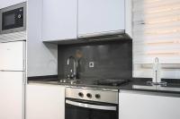 For You Rentals Moderno y Cómodo Apartamento en el Centro Temporal EMB500 - B&B Madrid