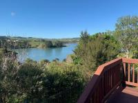 The Shed - Raglan Holiday Home - Bed and Breakfast Raglan