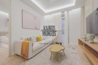 Apt de Lujo para 8 pax a 1 minuto de Plaza de Sol - B&B Madrid