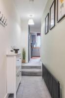 Spacious Private Apartment in Central Dartford with Free Parking TFL Zone 6 - B&B