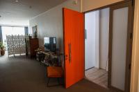 Inn Tutanekai - Central City Chic 3 Bedroom 2 Bathroom Apartment - Bed and Breakfast