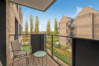 Front Park Apartments with Parking by Lion Apartments - Chambres d’hôtes
