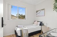 Single Room - Quaint Spot in Marayong - Centrally Located - Shared Bathroom - B&B Blacktown