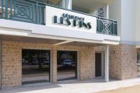 Les pins 205 - Appt 400m de la plage - Bed and Breakfast