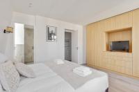 157 Suite Sacha - Superbe Duplex à Paris - B&B