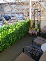 Entire 1 BR Condo- Near Anschutz, UC Health, DIA- In-Unit Washer Dryer- Seasonal Discounts! - Chambres d’hôtes