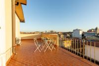 Pisa Penthouse - Terrace with View - B&B