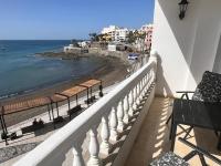 Apartamento de 2 dormitorios con balcón y vistas al mar