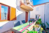 Apartments Fortuna - B&B Novalja