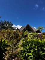 Sazani Beach Lodge and Tidal Lounge - Bed and Breakfast Nungwi