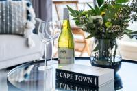 The Bay A602 - Bed and Breakfast Bloubergstrand