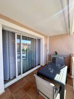 SUPERBE appartement T3 - piscine- Terrasse- Parking- 900 m plage 6PIN2102 - B&B