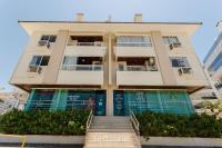 Apartamentos com Piscina em Floripa - CAC - B&B