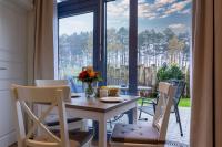 One-Bedroom Apartment with Terrace