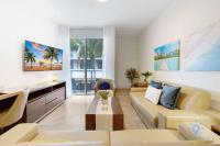 Beautiful Apt 2BR Hollywood Beach Rooftop Pool - Ferienwohnung