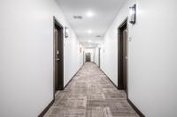 Luxe 1BR with Balcony in Downtown 542Blvd - B&B