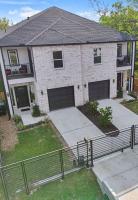 Modern 2024 Townhome with Indoor Hoops Huge TVs and Gray Chic Design - B&B Houston