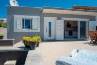 MY DALMATIA - Beach house Festini with private jacuzzi & sea view - B&B Košljun