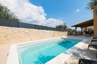 MY DALMATIA - Holiday home Nekic with private swimming pool and sea view - B&B Maslenica