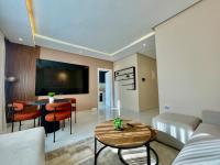 Charming Large Suite - Downtown Beach - B&B Tánger