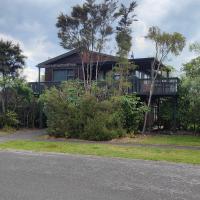 Lake and Bush Haven - B&B