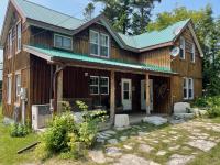4 Bedroom Cottage on Manitoulin Island Next to Sand Beaches! - Chambres d'hôtes Providence Bay