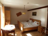 Chambre Double ou Lits Jumeaux avec Salle de Bains