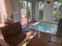 logement avec jacuzzi - B&B