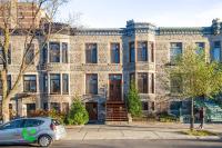 Modern, cozy apartment in heart of Mont Royal - B&B Montreal