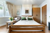 Deluxe Double Room with Shower