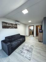 Skyline Studio 1 - B&B