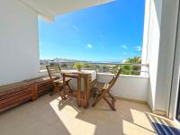 Sol y Mar Apartamento amplio con dos dormitorios y balcón - B&B