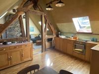 Studio Apartment - Lehmbau-Atelier (Roof Top)