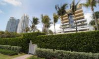 Beachfront Bentley Hotel One Bedroom Suite with Balcony and Beach access - Chambres d’hôtes Miami Beach