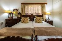 Twin Room with Bathroom