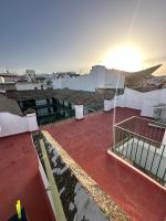 Habitaciones en casa familiar con baño propio 1 - B&B Sevilla
