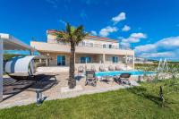 MY DALMATIA - Villa Providenca with private heated pool - B&B