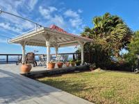 Villa vue panoramique sur La Réserve Cousteau - Chambres d’hôtes Village