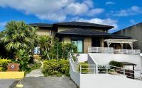 広々テラスで沖縄随一の絶景! 静かなヴィラでゆっくりと最高の旅を! Villa VIEW - B&B Nanjō