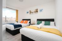 Ace Place - Pool Table - Etihad - Opposite Train Station - B&B